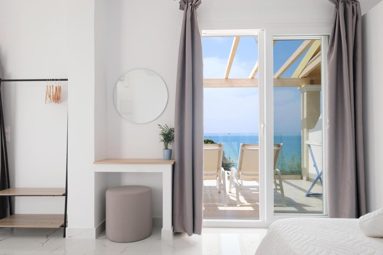 Diamond Arillas Luxury Apartments Екстериор снимка